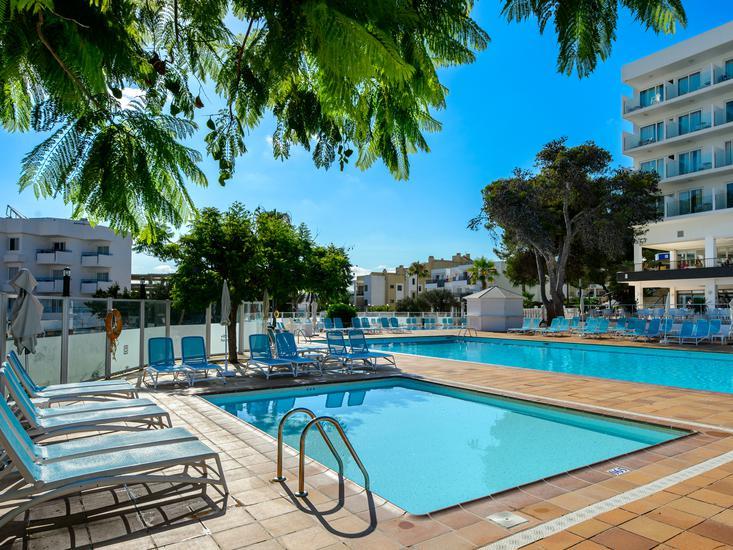 Vibra Riviera - Spanien, Ibiza, Bahia de Sant Antonio