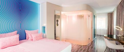 Sie können das nhow Berlin jetzt bereits ab 83.50 EUR p.P. buchen