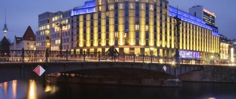 Sie können das Melia Berlin jetzt bereits ab 83.00 EUR p.P. buchen