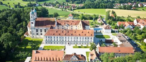 Sie können das Kloster Holzen Hotel jetzt bereits ab 68.50 EUR p.P. buchen
