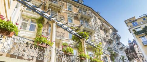 Sie können das HELIOPARK Bad Hotel zum Hirsch jetzt bereits ab 73.50 EUR p.P. buchen