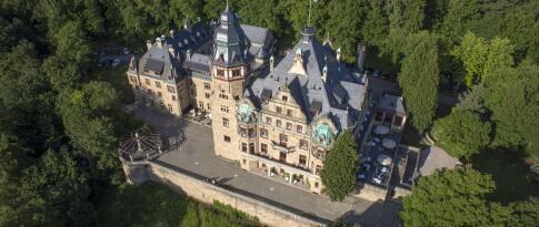 Sie können das Schloss Hotel Wolfsbrunnen jetzt bereits ab 92.50 EUR p.P. buchen