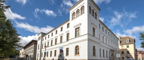 Sie können das Dorint Am Goethepark Weimar jetzt bereits ab 80.50 EUR p.P. buchen