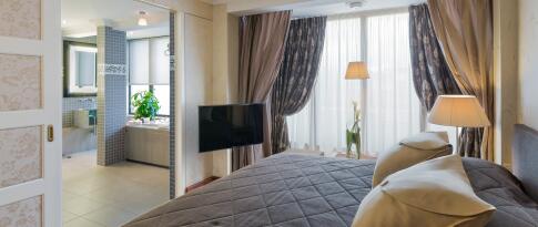 Sie können das Royal Manotel jetzt bereits ab 798.00 EUR p.P. buchen