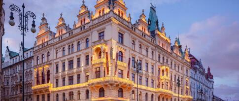 Sie können das Kings Court jetzt bereits ab 607.00 EUR p.P. buchen