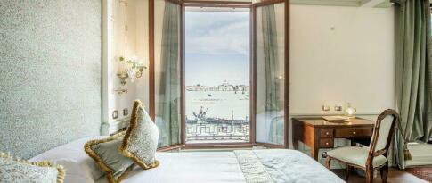 Sie können das Monaco and Grand Canal jetzt bereits ab 254.50 EUR p.P. buchen