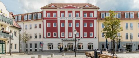 Sie können das Kulturhotel Fürst Pückler Park jetzt bereits ab 225.00 EUR p.P. buchen