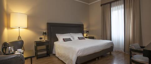 Sie können das Ambasciatori Place Hotel SPA jetzt bereits ab 144.50 EUR p.P. buchen