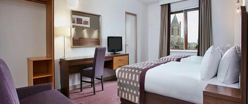 Sie können das Jurys Inn Dublin Christchurch jetzt bereits ab 76.00 EUR p.P. buchen