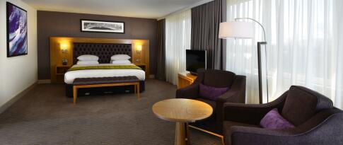 Sie können das Clayton Hotel Dublin Burlington Road jetzt bereits ab 72.00 EUR p.P. buchen