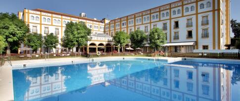 Sie können das Exe Gran Hotel Solucar jetzt bereits ab 19.00 EUR p.P. buchen