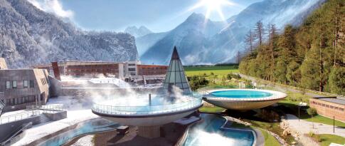 Sie können das AQUA DOME jetzt bereits ab 215.50 EUR p.P. buchen