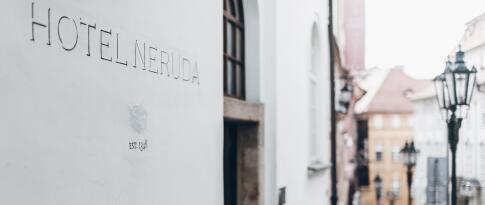 Sie können das Design Hotel Neruda jetzt bereits ab 69.50 EUR p.P. buchen